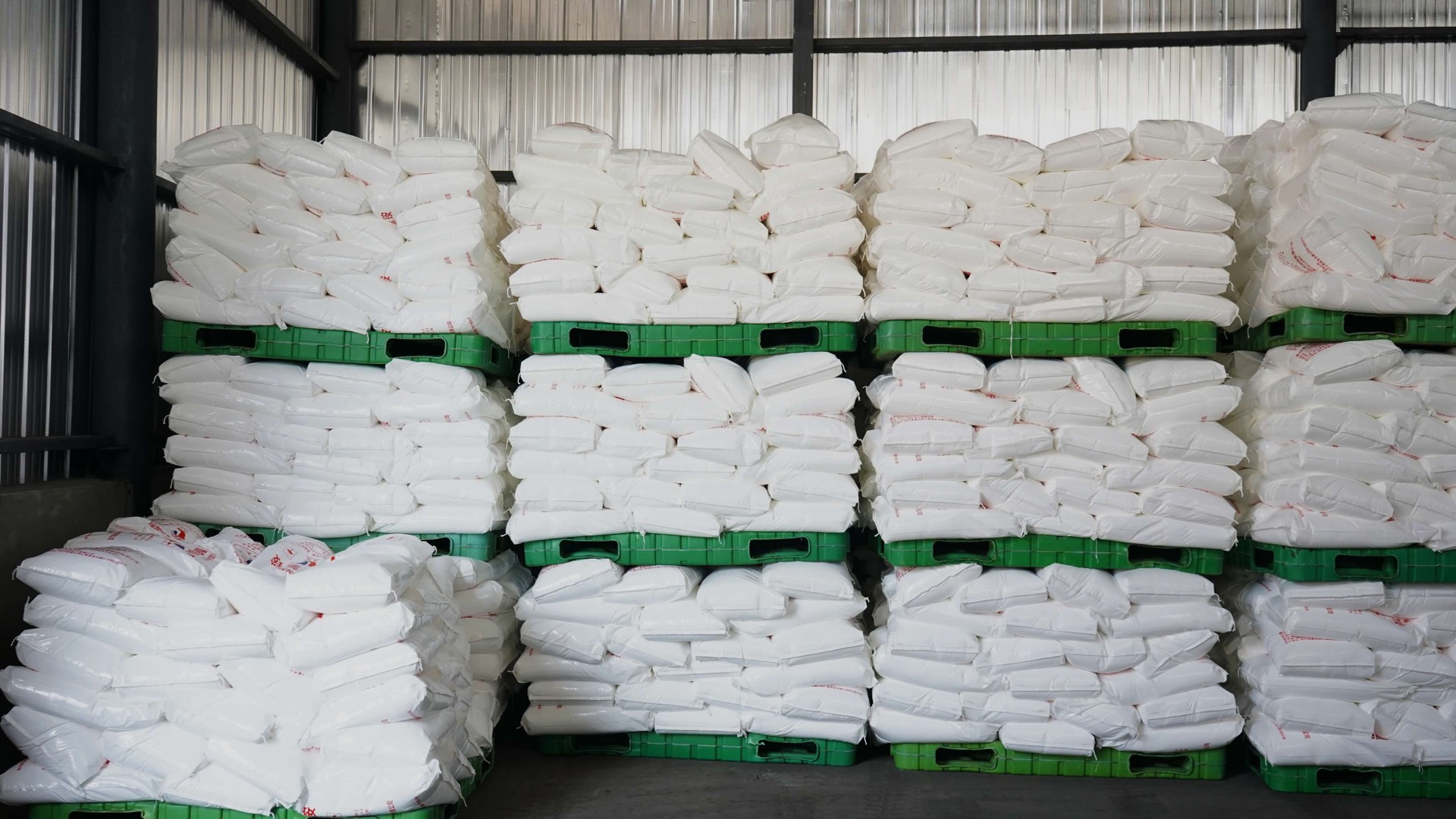 Sodium bicarbonate production and packaging